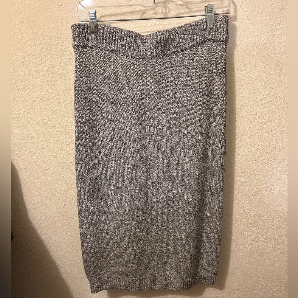 Knit straight midi skirt